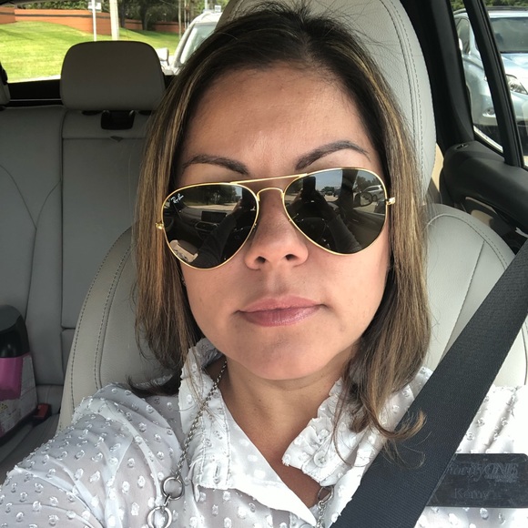 Meet your Posher, Kamy - Picture 1 of 1